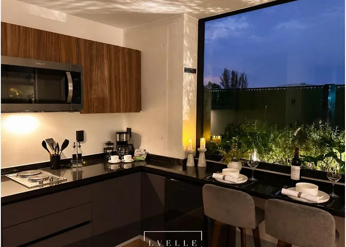 Cabo Roma Loft, Balcony, Coworking Area * Mexico City