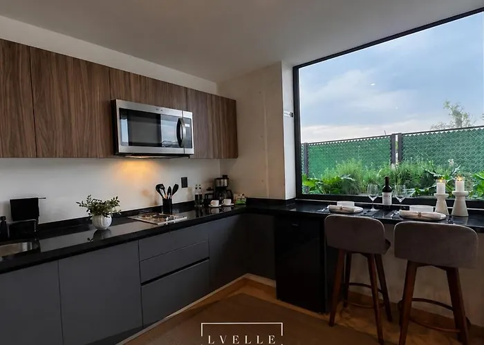 Cabo Roma Loft, Balcony, Coworking Area * Mexico City